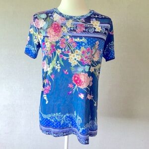 Johnny Was Revive Blue Floral Short Sleeve Crew Neck Tee NWT Size Small